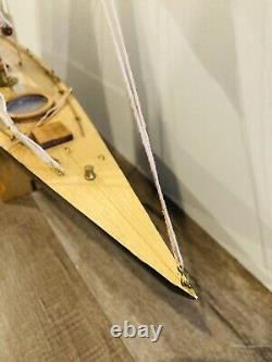 Shamrock V 1930 America's Cup J Boat Wood Model 36 Yacht UK Sailboat