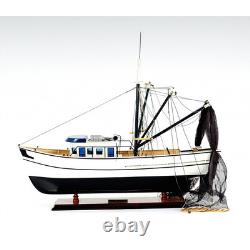 Shrimp Boat Model Sculpture LxWxH 25x13.5x22 Wooden LxWxH 25x13.5x22