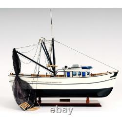Shrimp Boat Model Sculpture LxWxH 25x13.5x22 Wooden LxWxH 25x13.5x22