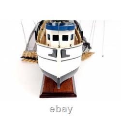 Shrimp Boat Model Sculpture LxWxH 25x13.5x22 Wooden LxWxH 25x13.5x22