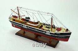 Sirius Handmade Wooden Boat Model 26 in the Comic Book