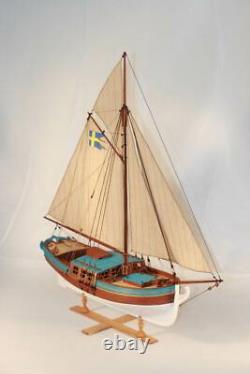 Sweden Yacht Sail Boat Scale 124 21 540 mm Wood Ship Model kit Shi cheng
