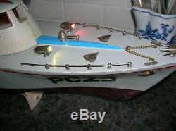 Toy Wood Boat Pc-25 Rare Model All Wood Battery Operated Boat Twin Screw Ito