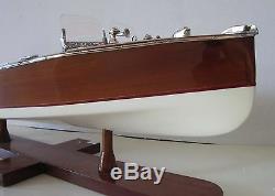 Triple Cockpit Model Boat AS183