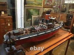 Tug Boat model built by a model engineer