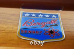 USS Bergall SSN-667 Submarine Model, US Navy, Scale Model, Mahogany, Sturgeon