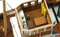 Ulises RC, 130 Scale Wooden Model Ship Kit 61001