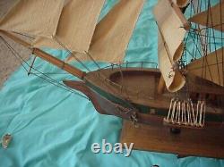 VNTG 33 Assembled 3-D WOOD Large SAILING SHIP Sail Boat Model Craft Toys Gift