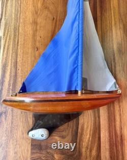 VTG LG Wooden Sailboat Model Pond Yacht Boat Nautical Decor 22 Tall Weighted