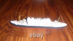 Van Ryper Bassett- Lowke Ship Model Saint Louis fine condition in case
