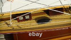 Very Fine Quality Planked Model Sailboat Sloop 28L 34T all Brass Fittings