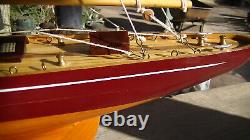Very Fine Quality Planked Model Sailboat Sloop 28L 34T all Brass Fittings