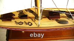 Very Fine Quality Planked Model Sailboat Sloop 28L 34T all Brass Fittings