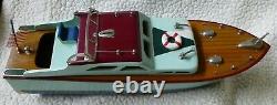 Vintage 1950's MHM JAPAN Wood Cabin Cruiser Battery Op Model Boat 14