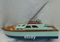 Vintage 1950's MHM JAPAN Wood Cabin Cruiser Battery Op Model Boat 14 NICE