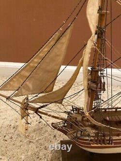 Vintage 1970 BOUNTY Wooden Replica Nautical Merchant Ship Fully Assembled