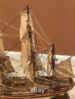 Vintage 1970 BOUNTY Wooden Replica Nautical Merchant Ship Fully Assembled