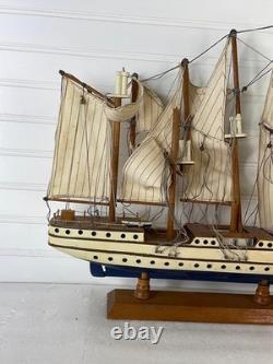 Vintage 22 Wooden 3-Masted Clipper Tall Ship Model Sailing Boat