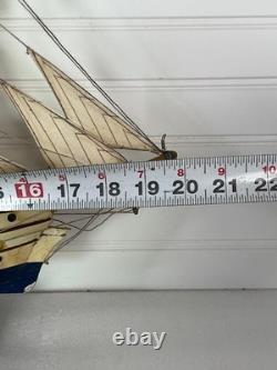 Vintage 22 Wooden 3-Masted Clipper Tall Ship Model Sailing Boat