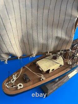 Vintage BLUENOSE Wood Ship Boat Model