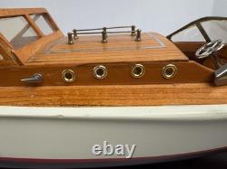 Vintage Berkeley Designs CHRIS CRAFT Cruiser wooden model boat Nice Look