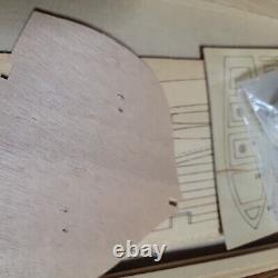 Vintage Billing Boats HMS Bounty Wooden Model Kit 492