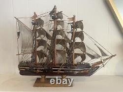 Vintage Cutty Sark Wood Large Model Ship Whaling Clipper Pirate Sea Coastal