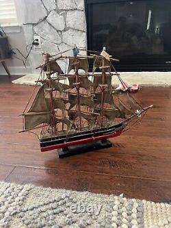 Vintage Cutty Sark Wood Large Model Ship Whaling Clipper Pirate Sea Coastal