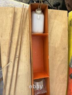Vintage DUMAS Hotshot 44 Wood RC Racing Boat Kit Twin Hull Race