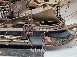 Vintage Fragata Espanola Ano 1780 Wooden Spanish Warship Model Ship Boat 24x27