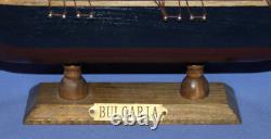 Vintage Hand Made Battle Caravel Wood Boat Ship Model