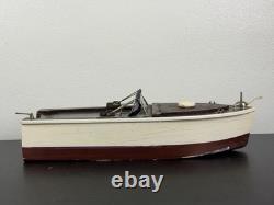 Vintage Lang Craft Brown & White Wood Toy Motor Boat with NEVER RAN Engine & Box