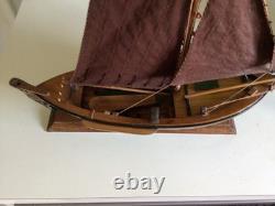Vintage Mid-Century Dutch Botter Boat Model Vintage Mid-Century Dutch Botter Boat Model