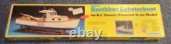 Vintage Midwest Boothbay Lobster Boat R/C Balsa Model Boat Kit No. 964 30 Hull