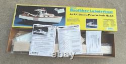 Vintage Midwest Boothbay Lobster Boat R/C Balsa Model Boat Kit No. 964 30 Hull