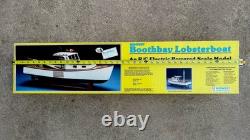 Vintage Midwest Boothbay Lobster Boat R/C Balsa Model Boat Kit No. 964 30 Hull