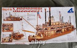 Vintage Model Boat Ship King of the Mississippi Artesania Latina 180 wooden kit