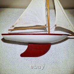 Vintage Model Pond Star Yacht Northern Star