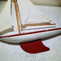 Vintage Model Pond Star Yacht Northern Star