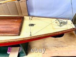 Vintage Pond Boat