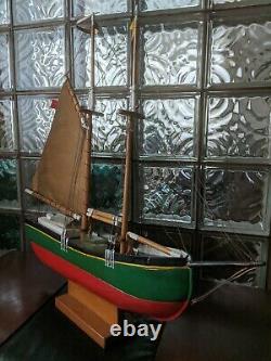 Vintage Wood Schooner SHIP WEATHERVANE Pond Yacht Model Boat 32x27 Mystic CT