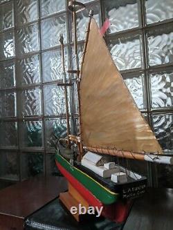 Vintage Wood Schooner SHIP WEATHERVANE Pond Yacht Model Boat 32x27 Mystic CT