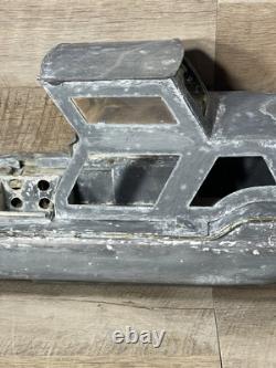 Vintage Zinc Wood Cabin Cruiser Boat Model 22 L