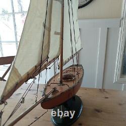 Vtg Wood Pond Model Yacht Ship Boat Sailboat Navy Blue Nautical Coastal Schooner