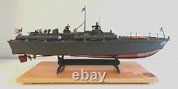 WW2 PT-109 COMMANDED BY LTJG. JOHN KENNEDY- Scale 164 PRO-BUILT WITH WOOD BASE