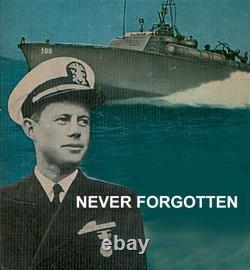 WW2 PT-109 COMMANDED BY LTJG. JOHN KENNEDY- Scale 164 PRO-BUILT WITH WOOD BASE