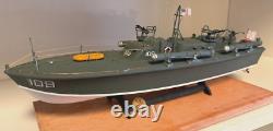 WW2 PT-109 COMMANDED BY LTJG. JOHN KENNEDY- Scale 172 PRO-BUILT WITH WOOD BASE