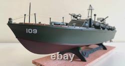 WW2 PT-109 COMMANDED BY LTJG. JOHN KENNEDY- Scale 172 PRO-BUILT WITH WOOD BASE