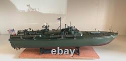 WW2 PT-109 COMMANDED BY LTJG. JOHN KENNEDY- Scale 172 PRO-BUILT WITH WOOD BASE