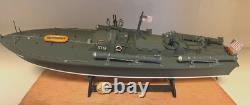 WW2 PT-109 COMMANDED BY LTJG. JOHN KENNEDY- Scale 172 PRO-BUILT WITH WOOD BASE
